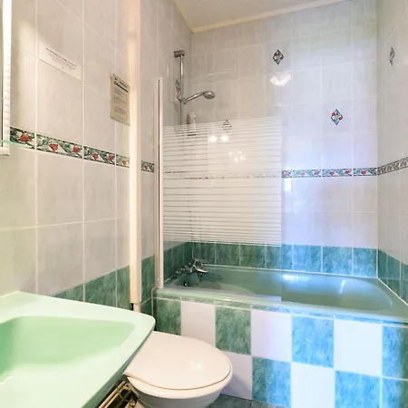 Logis Hotel La Cremaillere Hagetmau Exterior photo