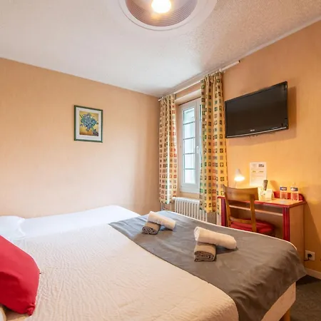 Logis Hotel La Cremaillere Hagetmau Exterior photo