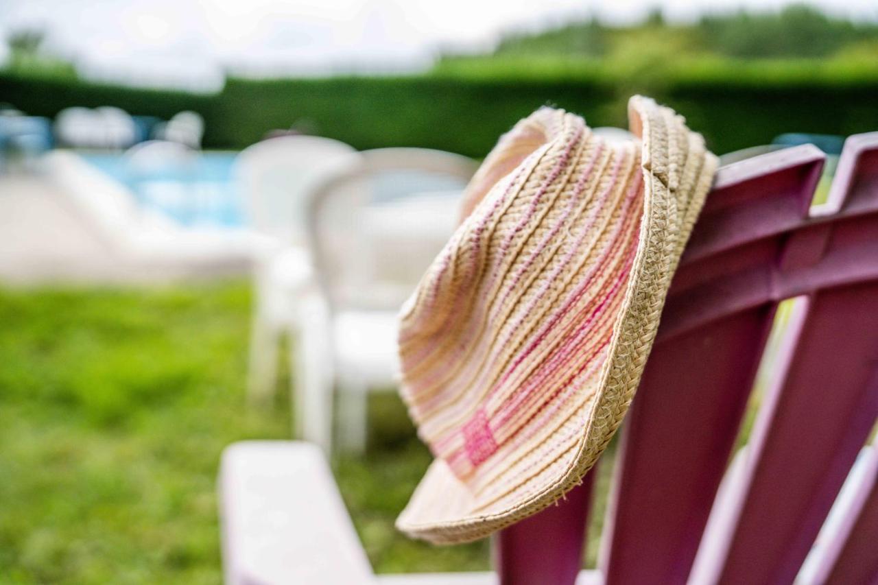 Hotel Logis La Cremaillere 2*