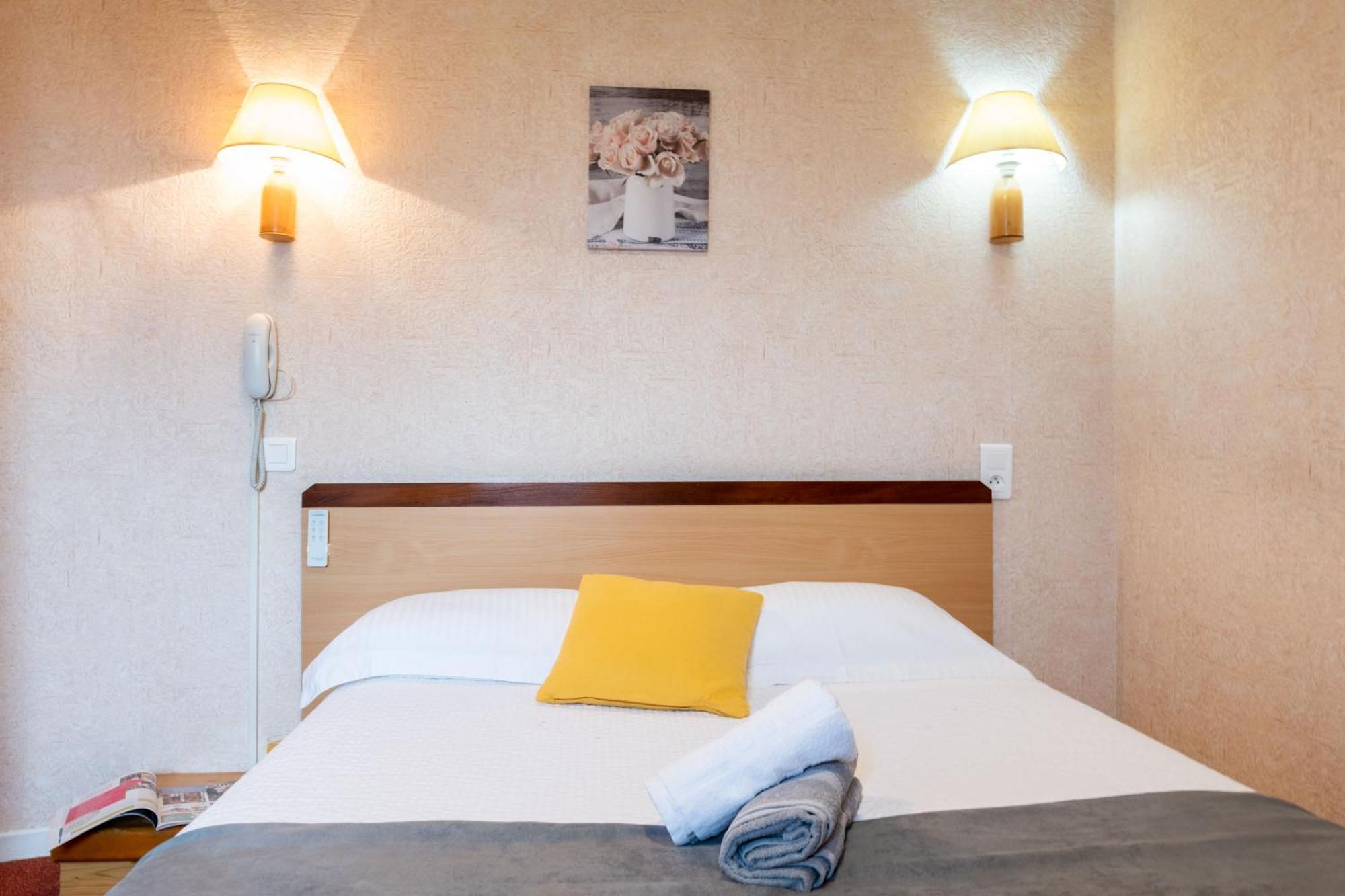 Hotel Logis La Cremaillere 2*