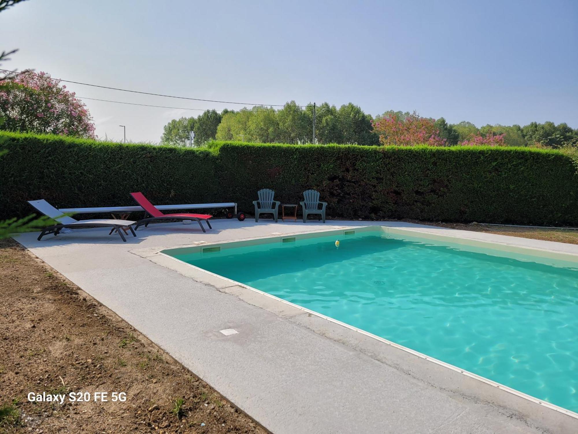 Logis La Cremaillere 2*